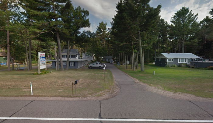 Pine Cone Motel (Seacoast Resort) - 2022 Street View Of Seacoast Resort (newer photo)